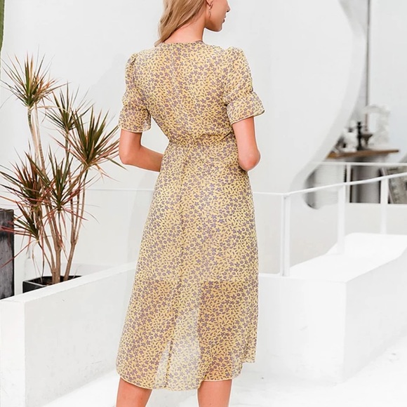 Yellow Midi dress - Picture 5 of 8